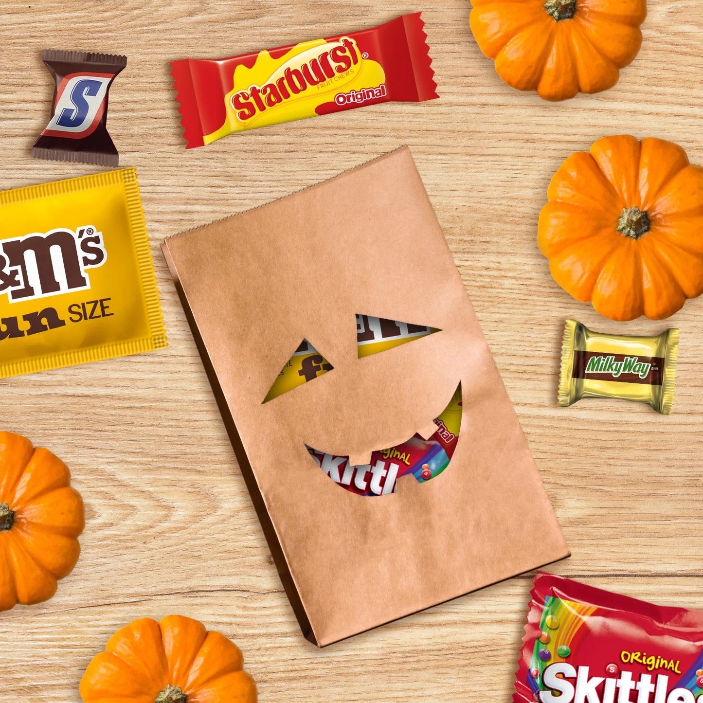 M&M’s, Skittles & More Fun Size Halloween Candy Variety Pack – 195 Count Bulk Bag